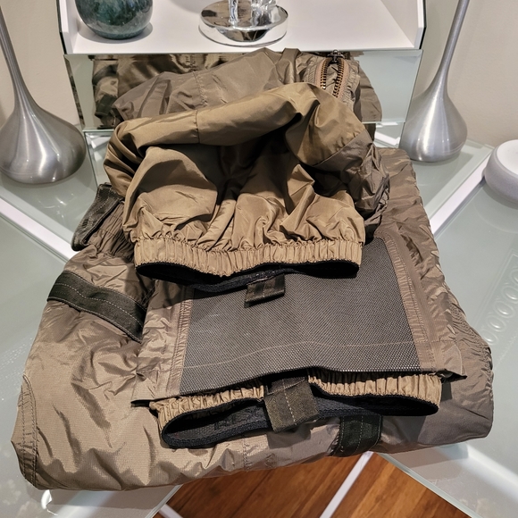 RLX RALPH LAUREN MEN'S SKI, SNOWBOARD, SNOW PANTS SIZE S/ M GREEN COLOR - Picture 16 of 16